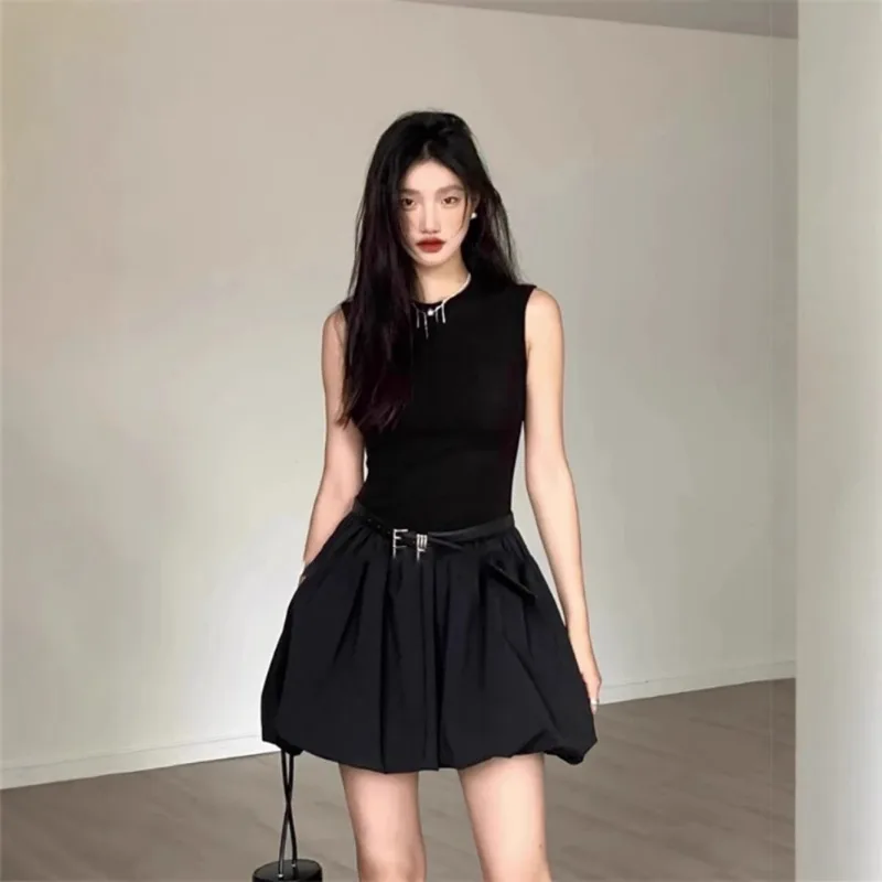 A New Summer Fashion Black Dress Women Slimming and Form-fitting French-style Short Skirt Sense Sophistication Flower Bud Dress
A New Summer Fashion Black Dress Women Slimming and Form-fitting French-style Short Skirt Sense Sophistication Flower Bud Dress