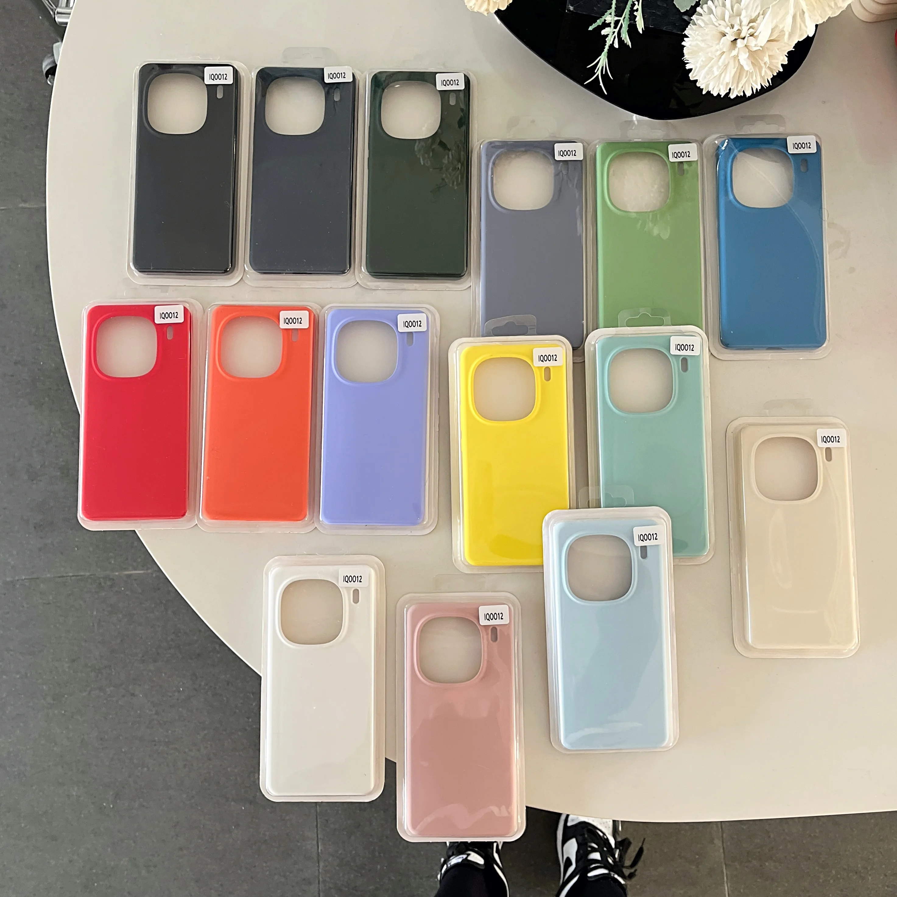 Shockproof Soft Liquid Silicone Case For Vivo IQOO 12 Pro 11 11S, Slim Skin Smooth Full Protective Phone Cover Retail Package
Shockproof Soft Liquid Silicone Case For Vivo IQOO 12 Pro 11 11S, Slim Skin Smooth Full Protective Phone Cover Retail Package