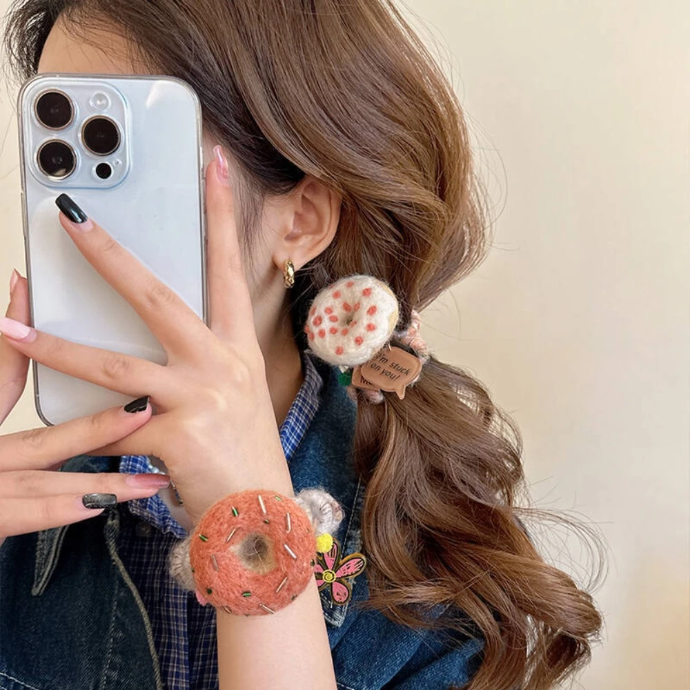 Wool Felt Telephone Line Hair Rope Plastic Straight Plush Donut Hair Ring Dotted Korean Style Cookies Ponytail Holder Daily
Wool Felt Telephone Line Hair Rope Plastic Straight Plush Donut Hair Ring Dotted Korean Style Cookies Ponytail Holder Daily