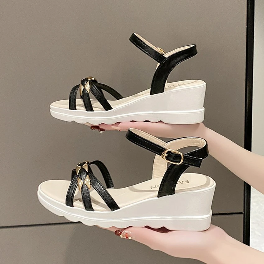 Fashion Wedge Sandals For Women Summer Shoes Large Size 40 Knitted High Heels Gladiator Sandals Casual black Party Casual Shoe
Fashion Wedge Sandals For Women Summer Shoes Large Size 40 Knitted High Heels Gladiator Sandals Casual black Party Casual Shoe