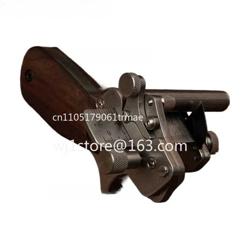 new modelStainless steel belt cutter, leather strip cutter, handmade DIY leather strip cutter
new modelStainless steel belt cutter, leather strip cutter, handmade DIY leather strip cutter