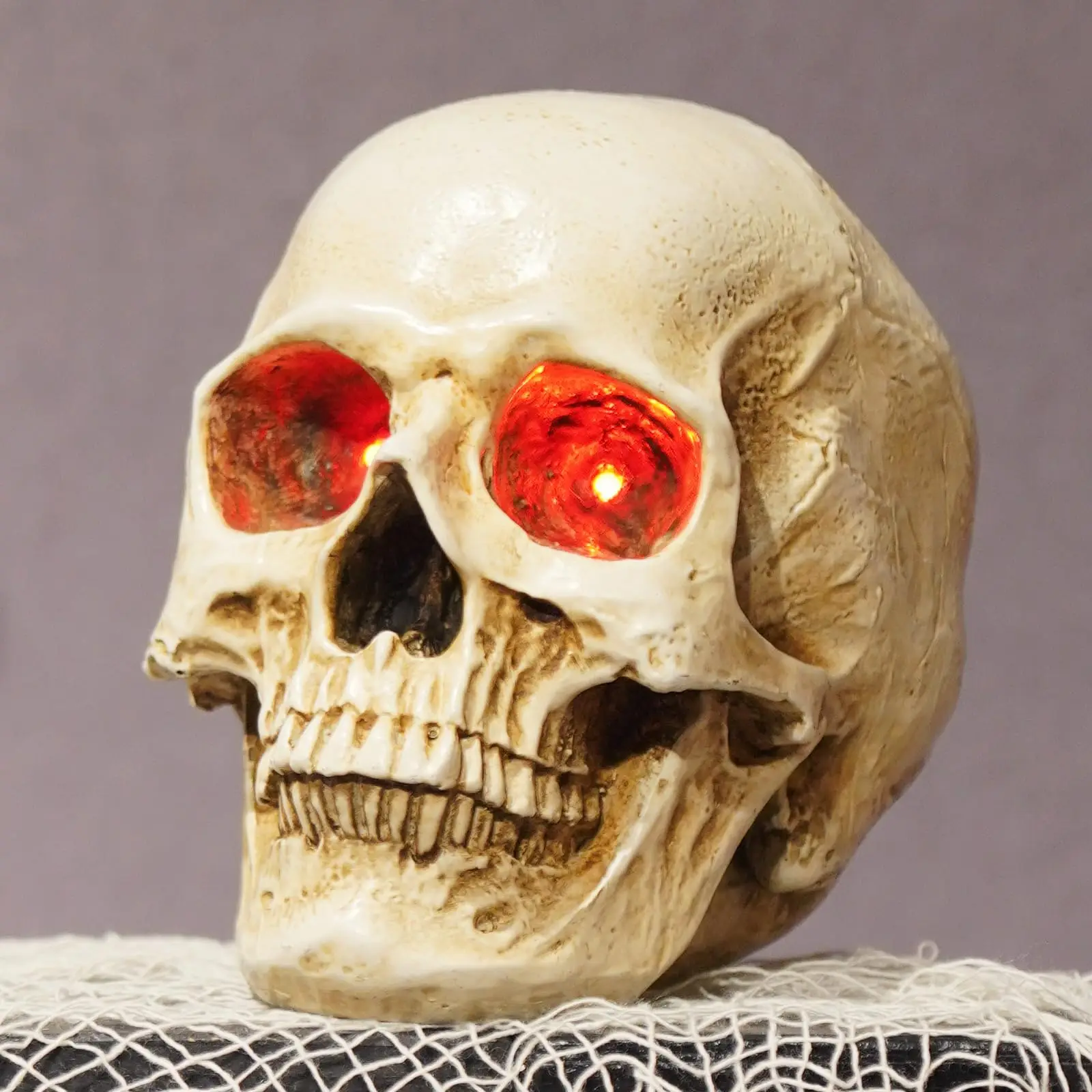 Skeleton Skull Decor Halloween Resin Skull Statues with Red Led Lights Human Skull Sculpture Bone Prop Horror House Party
Skeleton Skull Decor Halloween Resin Skull Statues with Red Led Lights Human Skull Sculpture Bone Prop Horror House Party