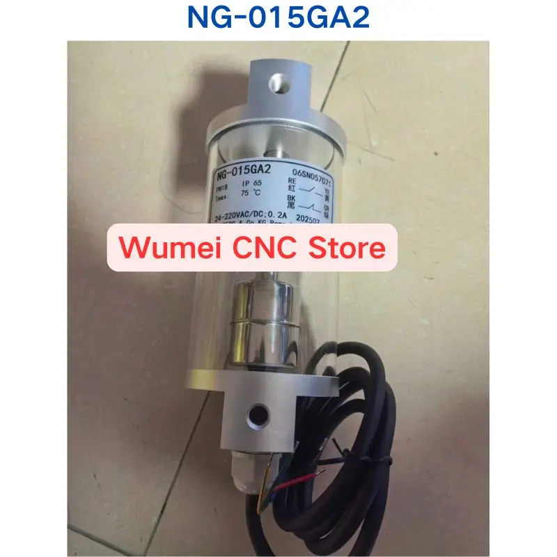 Brand New Main drive gear oil level sensor switch NG-015GA2
Brand New Main drive gear oil level sensor switch NG-015GA2