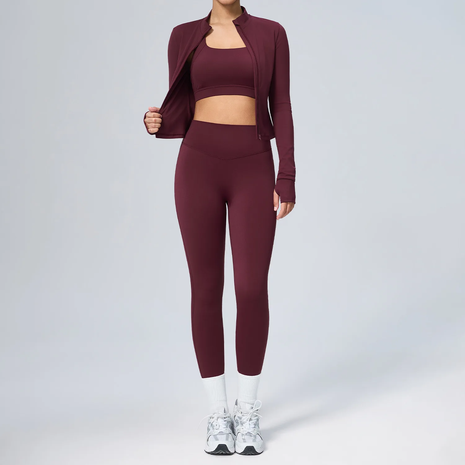 Designer's new tight yoga suit women's cardigan running sportswear suit quick-drying fitness suit three-piece set
Designer's new tight yoga suit women's cardigan running sportswear suit quick-drying fitness suit three-piece set