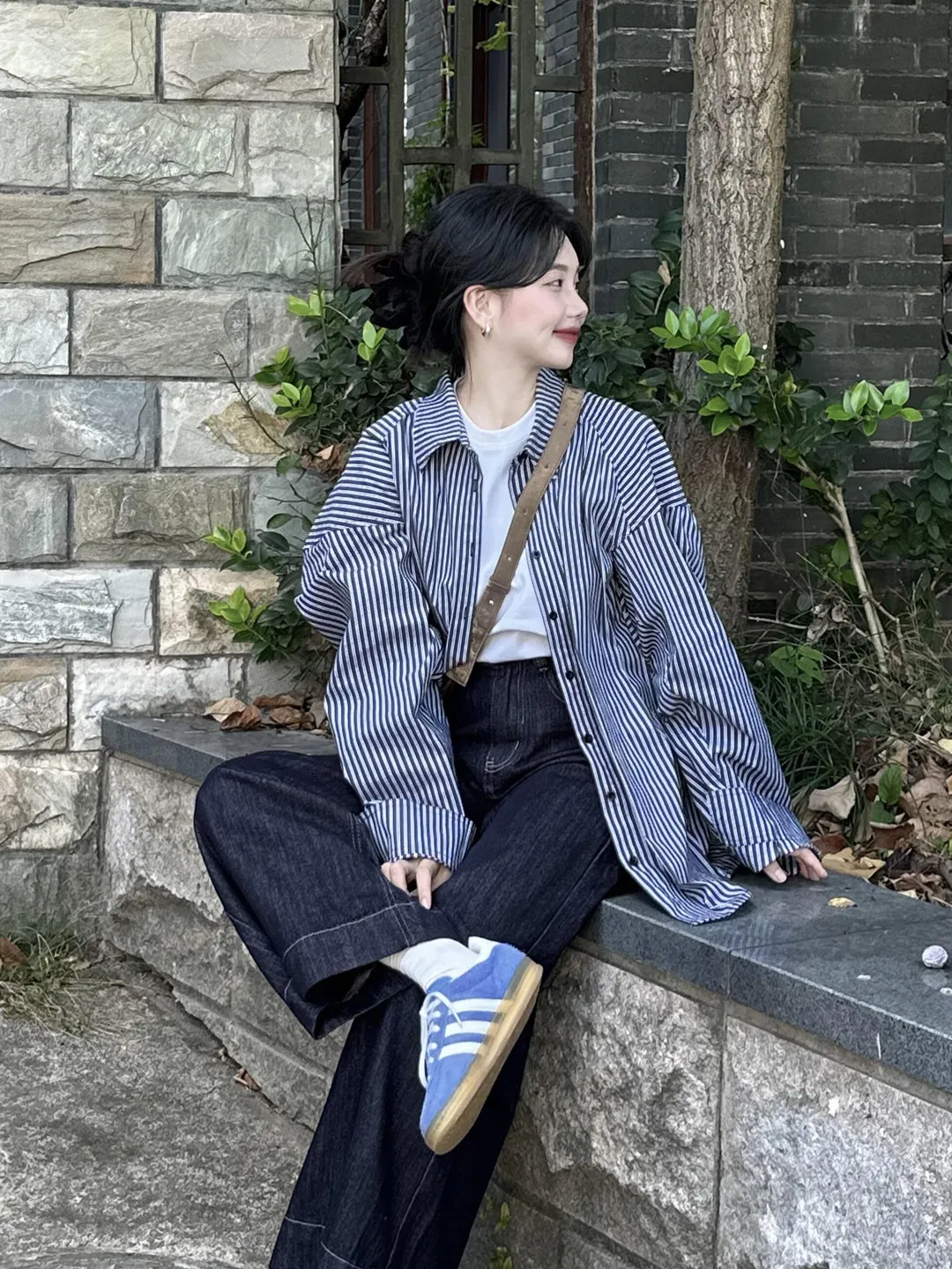 2026 New Korean Style Loose Slimming Long Sleeve Women's Casual Striped Shirt Coat Lazy Style Polyester Fiber Regular Sleeve
2026 New Korean Style Loose Slimming Long Sleeve Women's Casual Striped Shirt Coat Lazy Style Polyester Fiber Regular Sleeve