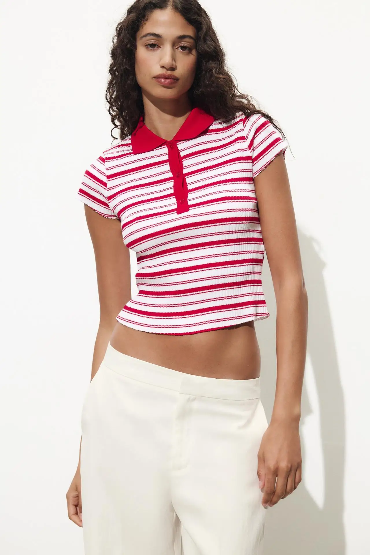 YY66621 ZA25 Summer New Women's Buckle Decoration Cotton Striped Collar Short Sleeve POLO Knitted Sweater 0858154
YY66621 ZA25 Summer New Women's Buckle Decoration Cotton Striped Collar Short Sleeve POLO Knitted Sweater 0858154