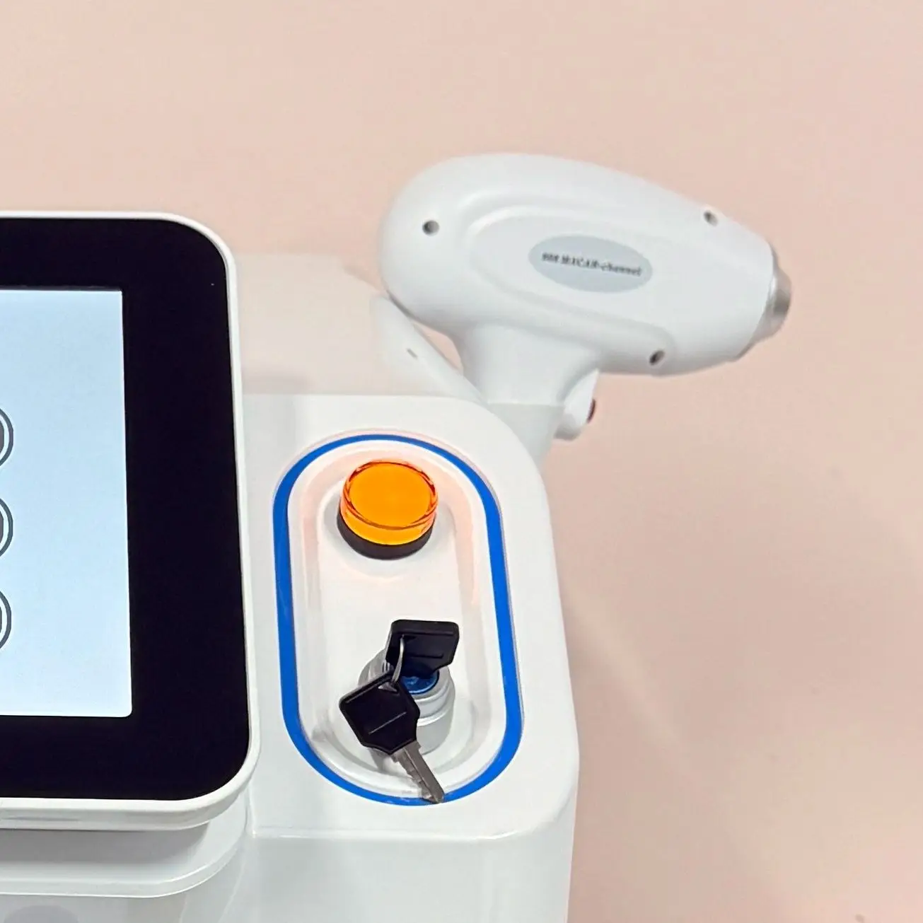 Professional 2 IN 1 Diode Hair Removal Machine Picosecond Qswitch ND YAG 1064NM Tattoo Removal 4 Waves Device
Professional 2 IN 1 Diode Hair Removal Machine Picosecond Qswitch ND YAG 1064NM Tattoo Removal 4 Waves Device