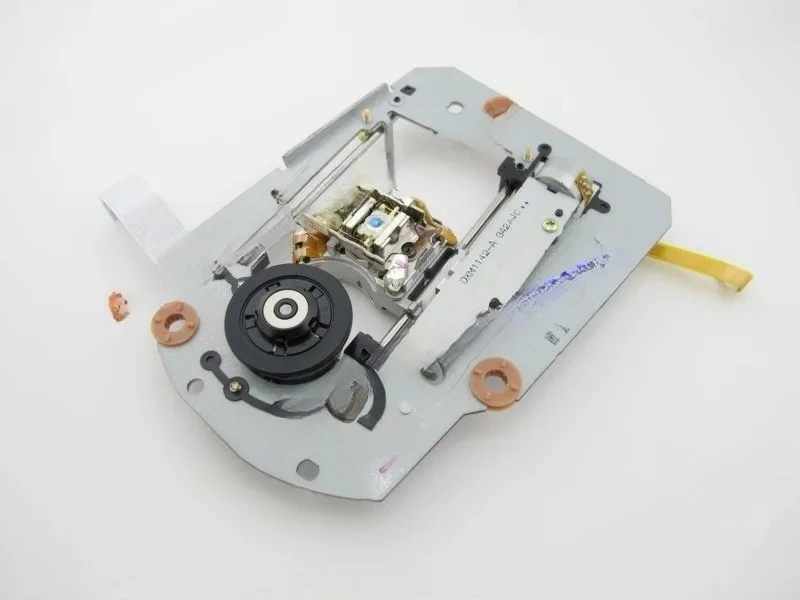 Applicable to Pioneer CDJ-1000MK2 DVJ-1000 X1 disc player laser head VWY1069 DXX2502
Applicable to Pioneer CDJ-1000MK2 DVJ-1000 X1 disc player laser head VWY1069 DXX2502