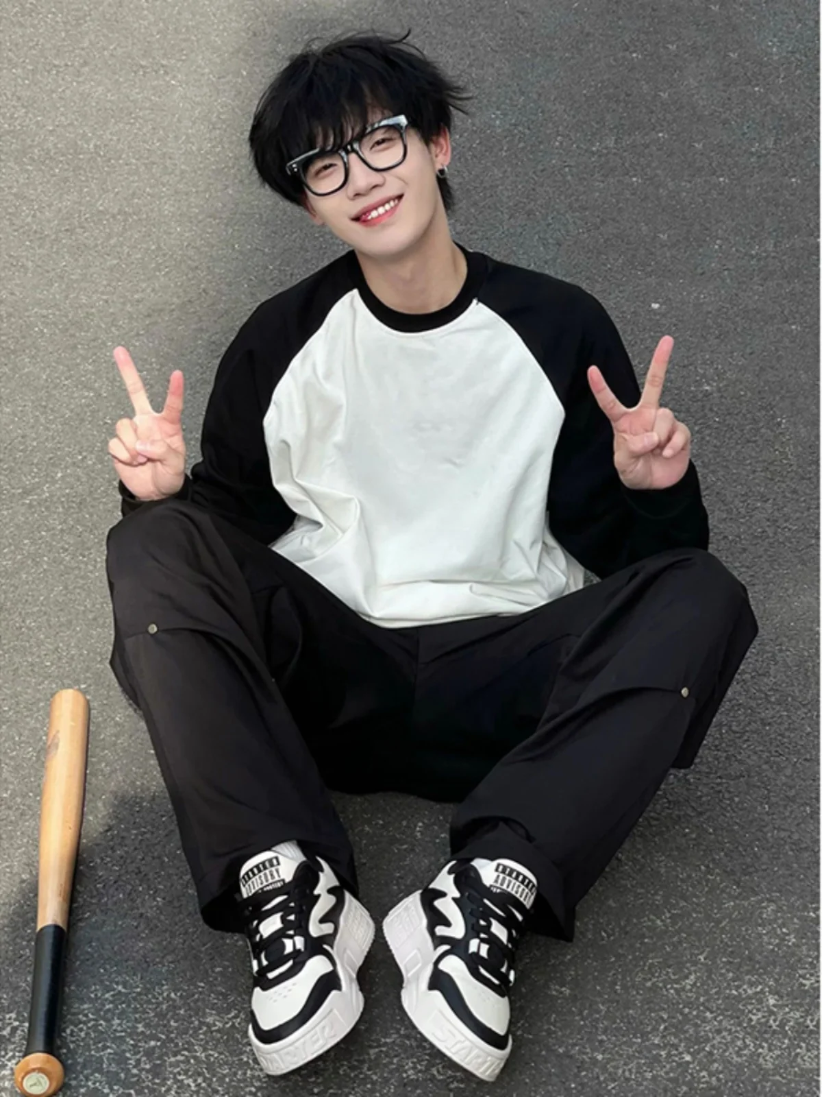 26kid oulder Sve Hoodie Youthful Bla White Splice Long Sve T-irt Men's Sle Layered Wear Base irt Casual Amer...
26kid oulder Sve Hoodie Youthful Bla White Splice Long Sve T-irt Men's Sle Layered Wear Base irt Casual Amer...