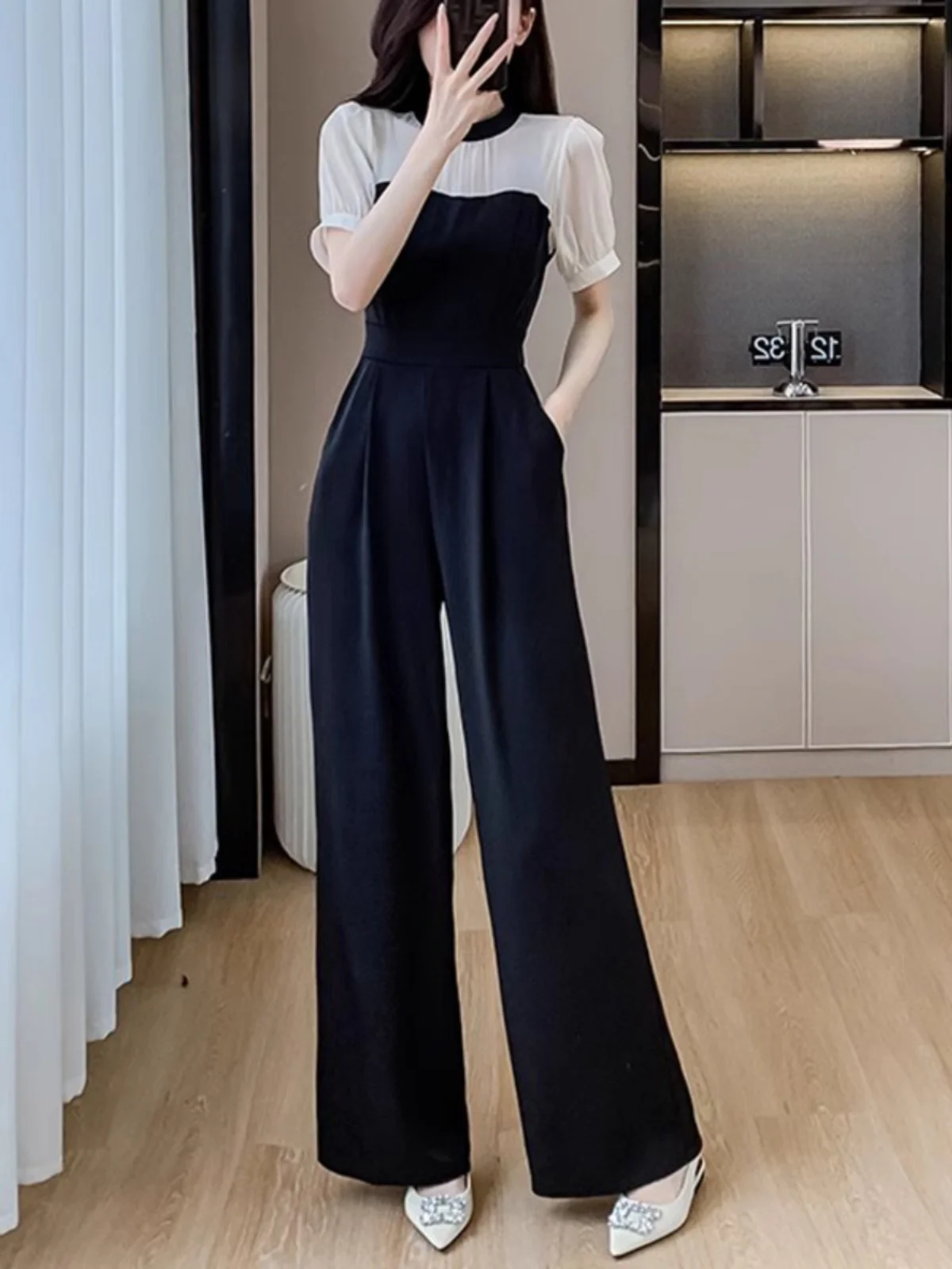 Bla Chiffon Wide Leg Jumpsuit Women's Summer Thin New Faion High Waist Straight Long Pants Korean Sle Commute Wind
Bla Chiffon Wide Leg Jumpsuit Women's Summer Thin New Faion High Waist Straight Long Pants Korean Sle Commute Wind