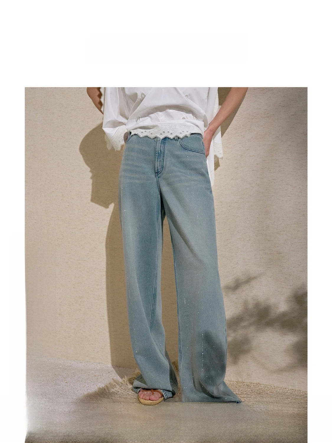 Faded Vintage Starry Shiny Rhinestone Women's Jeans Light Blue Cotton Casual High Waist Summer New Style Breathable Comfo...
Faded Vintage Starry Shiny Rhinestone Women's Jeans Light Blue Cotton Casual High Waist Summer New Style Breathable Comfo...