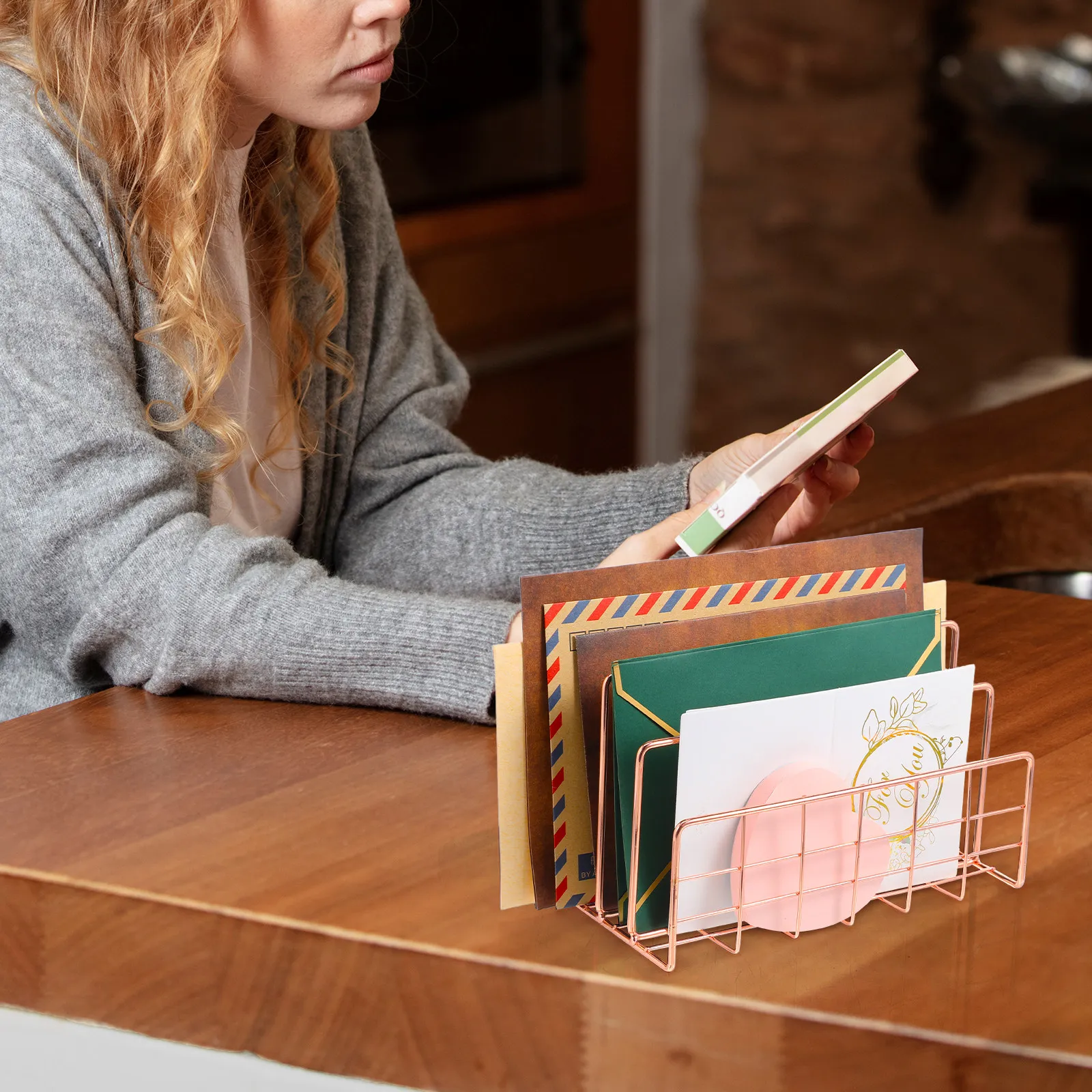 Набор из 2 современных металлических настольных органайзеров для файлов с 3 отделениями для писем, документов, журналов, книг для дома, офиса, школы, рабочего места
Набор из 2 современных металлических настольных органайзеров для файлов с 3 отделениями для писем, документов, журналов, книг для дома, офиса, школы, рабочего места