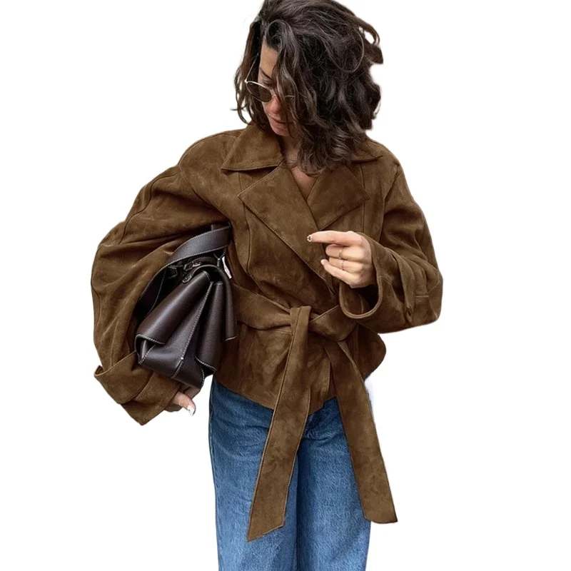 Коричневые шорты на шнуровке в стиле ретро, замшевая куртка, элегантное женское пальто с лацканами и длинными рукавами, тонкие пальто, осеннее шикарное женское уличное верхнее пальто 
Коричневые шорты на шнуровке в стиле ретро, замшевая куртка, элегантное женское пальто с лацканами и длинными рукавами, тонкие пальто, осеннее шикарное женское уличное верхнее пальто