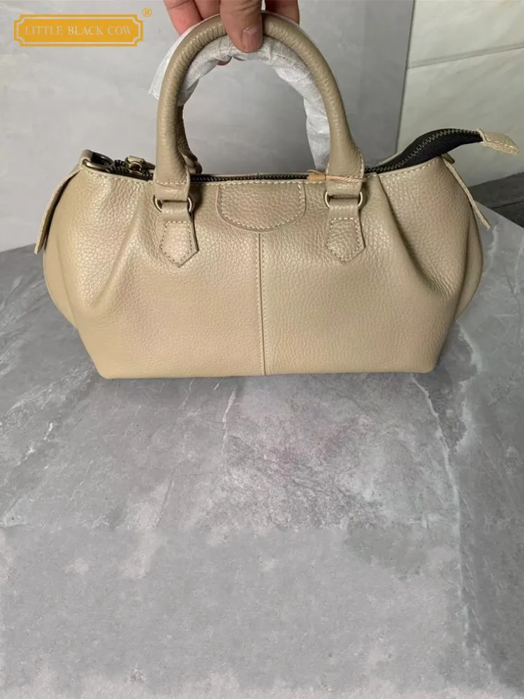 Элегантная женская новая мягкая кожа из телячьей кожи, сумка на одно плечо, женские однотонные сумки через плечо на одно плечо
Элегантная женская новая мягкая кожа из телячьей кожи, сумка на одно плечо, женские однотонные сумки через плечо на одно плечо