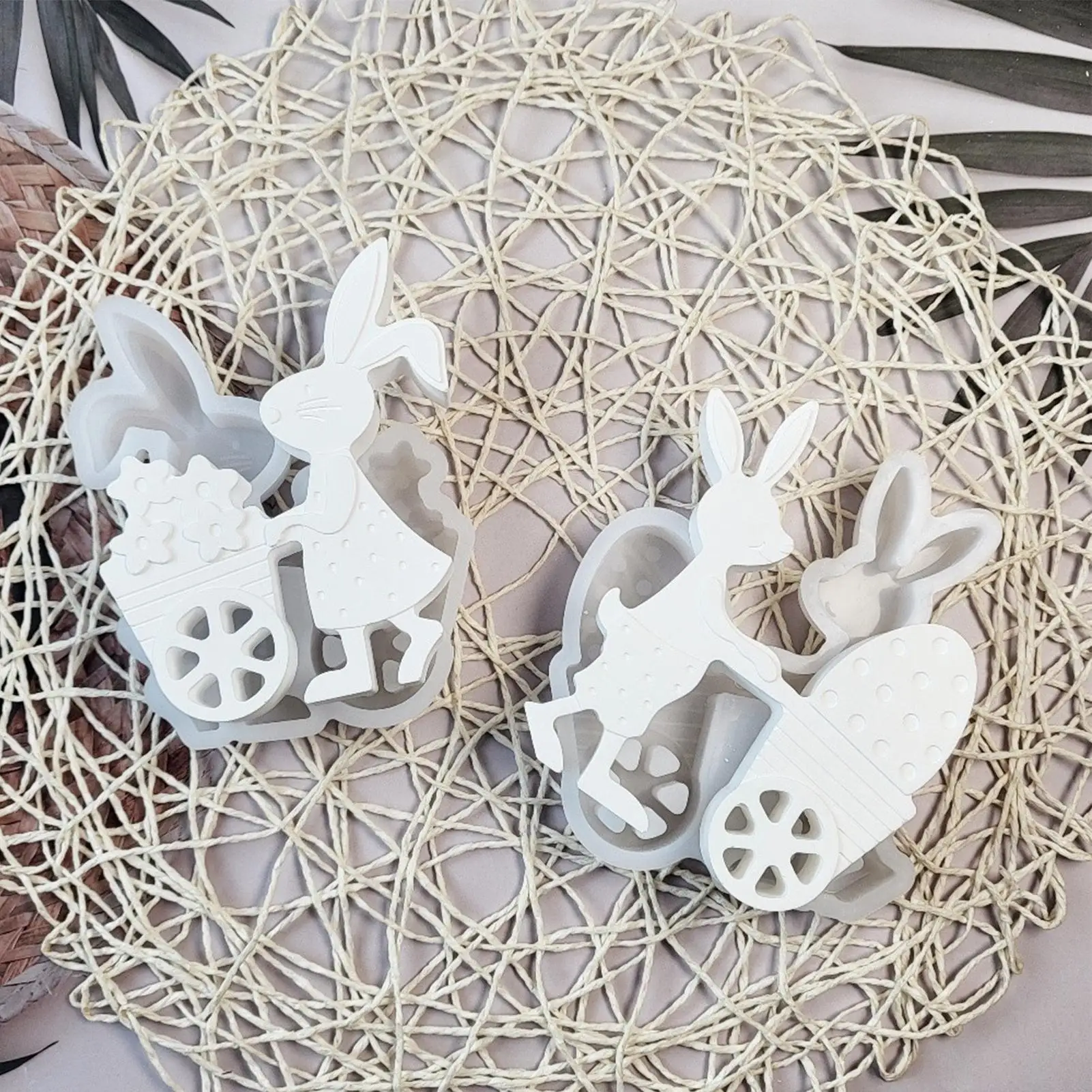 Пасхальные силиконовые формы ручной работы в форме пасхального кролика, инструмент для литья, формы для свечей в виде кролика для воскового цементного глины, мыльного подсвечника
Пасхальные силиконовые формы ручной работы в форме пасхального кролика, инструмент для литья, формы для свечей в виде кролика для воскового цементного глины, мыльного подсвечника