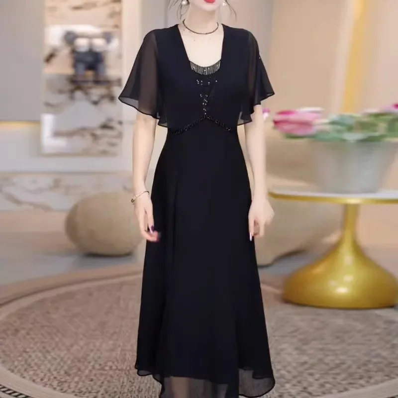 Black Elegant V Neck A Line Maxi Dress with Butterfly Sleeves and Beaded Detailing for Spring Summer Women Casual Formal Wear
Black Elegant V Neck A Line Maxi Dress with Butterfly Sleeves and Beaded Detailing for Spring Summer Women Casual Formal Wear