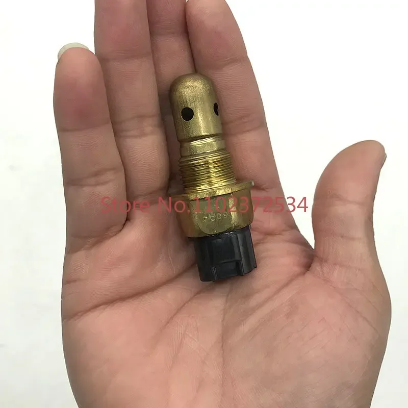 Excavator accessories Shensteel SK200 210 250 350-8 water level sensor sensor sensor plug
Excavator accessories Shensteel SK200 210 250 350-8 water level sensor sensor sensor plug