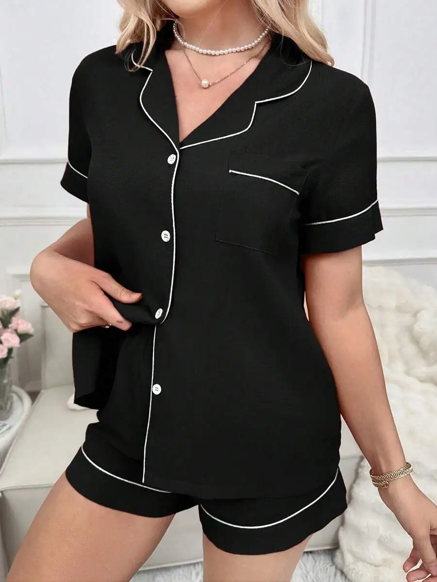 Black Contrast Trim Collared Short Sleeve Pajama Set With Pocket
Black Contrast Trim Collared Short Sleeve Pajama Set With Pocket