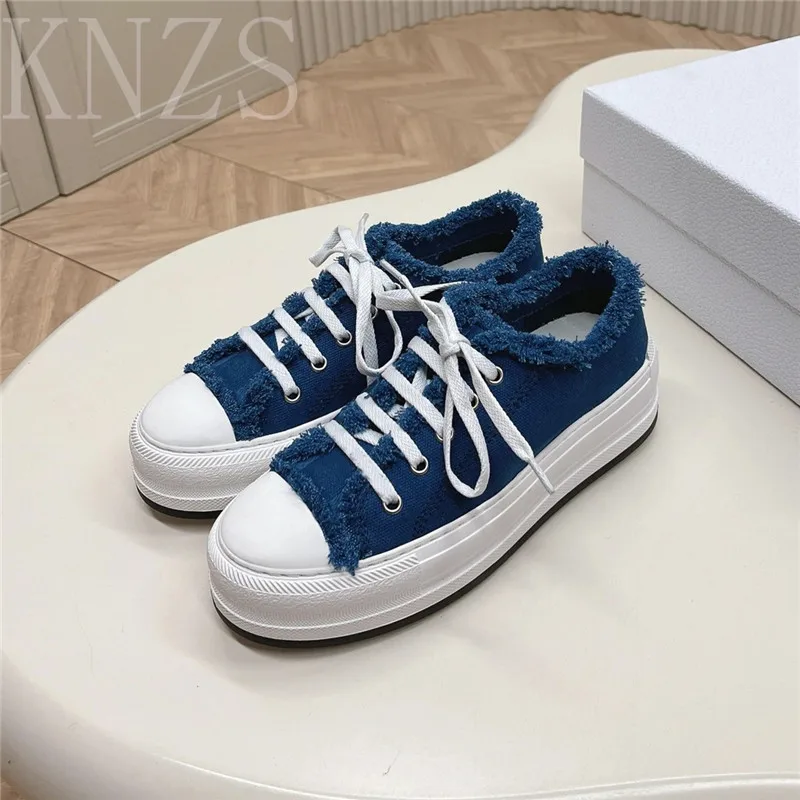 Spring New Round Toe Canvas Sneakers Woman Real Leather Flat Platform Sports Solid Colors Lace Up Casual Board Shoes Women 2024
Spring New Round Toe Canvas Sneakers Woman Real Leather Flat Platform Sports Solid Colors Lace Up Casual Board Shoes Women 2024
