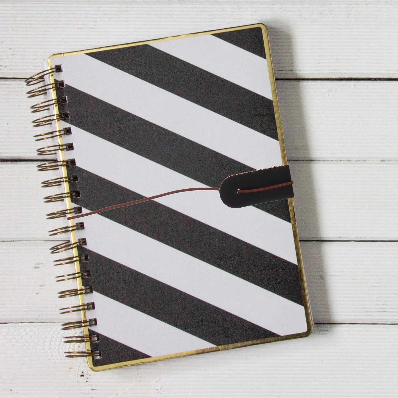 4 Pcs Notebook Edge Protectors Elastic Bands Vintage Craftsmanship Accessories Book Straps Planner Covers
4 Pcs Notebook Edge Protectors Elastic Bands Vintage Craftsmanship Accessories Book Straps Planner Covers