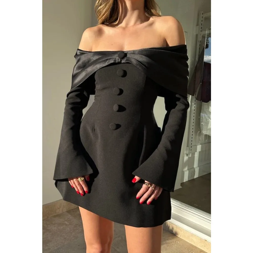 Customized Bow Mini Dress Black Evening Dresses Strapless Party Dress Satin&Jersey Short Prom Gowns for Women Party 2026 Bespoke
Customized Bow Mini Dress Black Evening Dresses Strapless Party Dress Satin&Jersey Short Prom Gowns for Women Party 2026 Bespoke
