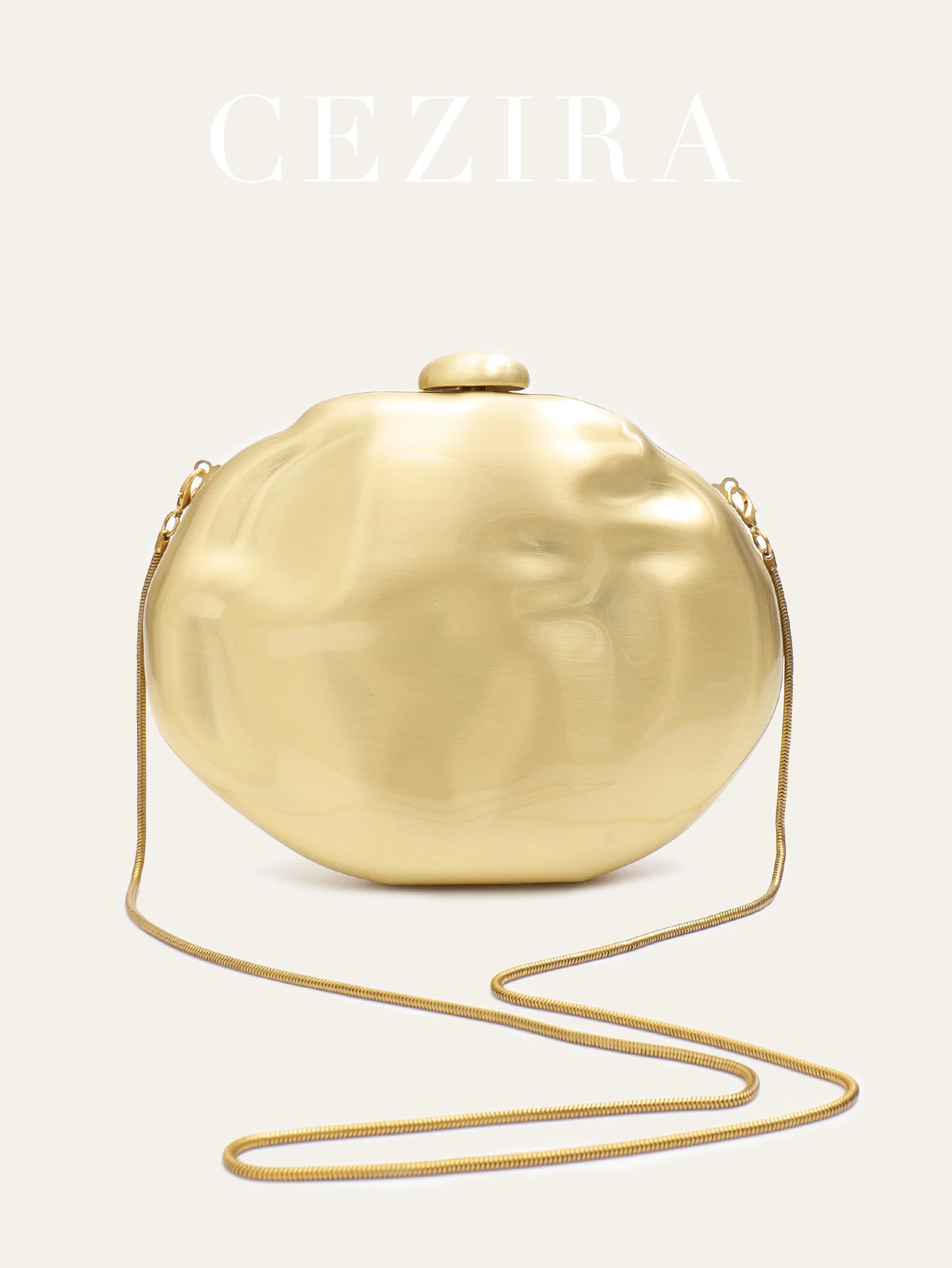CR Women's Glamorous Luxury Iron Metal Hard-cased Clutch Fashion Solid Color Novelty Shaped Evening Bag Long Chain Handbag Purse
CR Women's Glamorous Luxury Iron Metal Hard-cased Clutch Fashion Solid Color Novelty Shaped Evening Bag Long Chain Handbag Purse