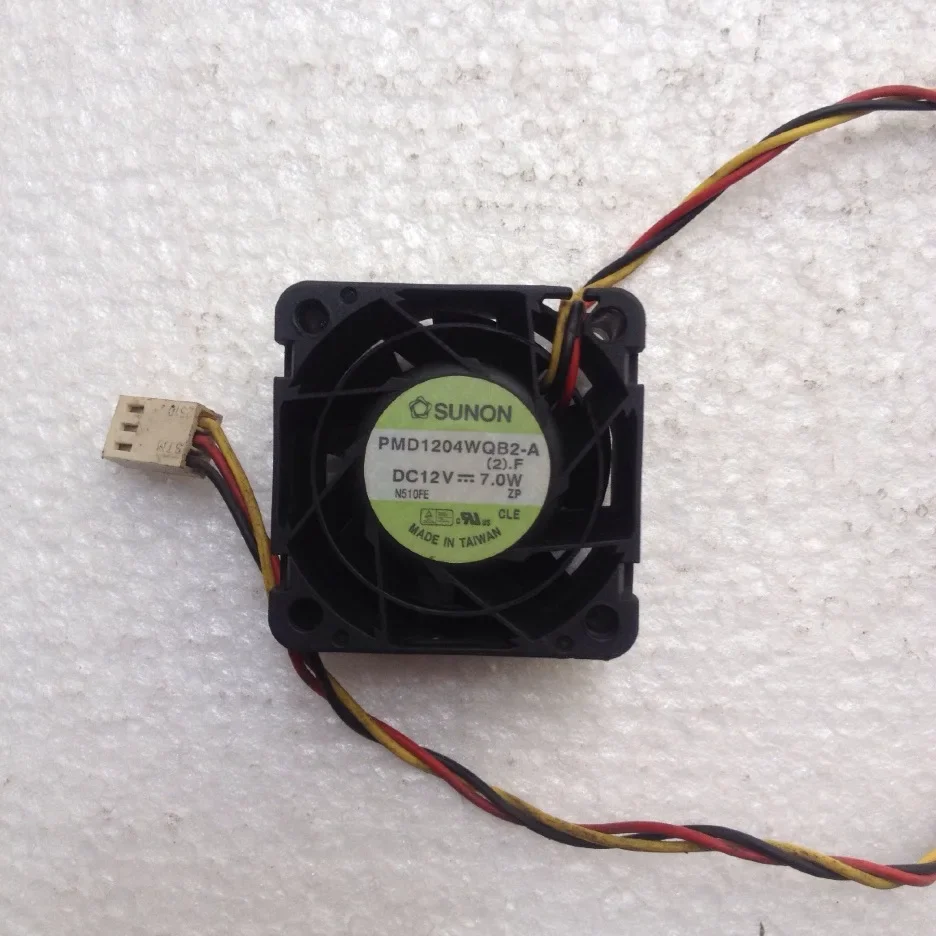SUNON PMD1204WQB2-A 2.F DC 12 В 7,0 Вт 40x40x28 мм 3-проводной охлаждающий вентилятор для сервера
SUNON PMD1204WQB2-A 2.F DC 12 В 7,0 Вт 40x40x28 мм 3-проводной охлаждающий вентилятор для сервера