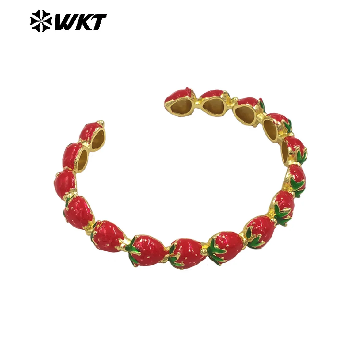 WT-JF364 Light Luxury Daily Yellow Brass With Drop Oil Cuff Bangle Strawberry Shape With Real Gold Plated For Women Jewelry
WT-JF364 Light Luxury Daily Yellow Brass With Drop Oil Cuff Bangle Strawberry Shape With Real Gold Plated For Women Jewelry