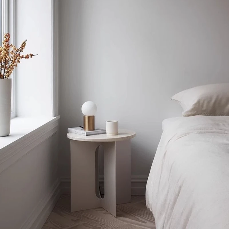 Simple modern wall coffee table ins wind Internet celebrity sofa bed and breakfast
Simple modern wall coffee table ins wind Internet celebrity sofa bed and breakfast