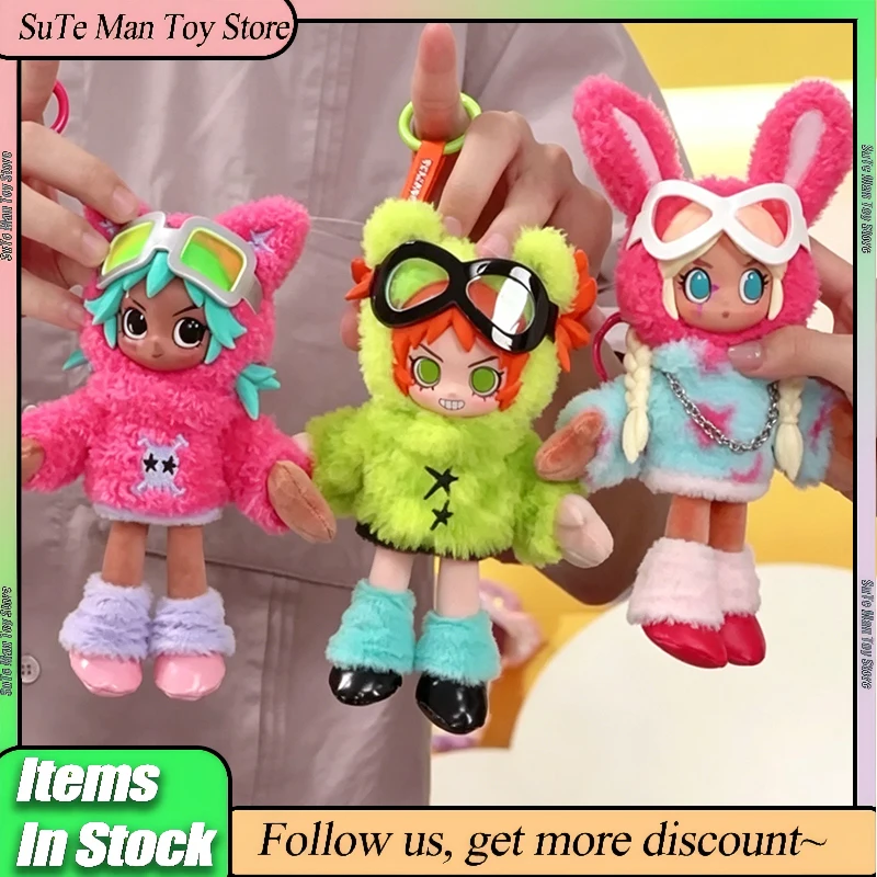 Genuine POP MART Peach Riot Fruit Punch Series Plush Keychain Doll Poppy Gigi Soft Decoration Ornament Toy Birthday Gift
Genuine POP MART Peach Riot Fruit Punch Series Plush Keychain Doll Poppy Gigi Soft Decoration Ornament Toy Birthday Gift