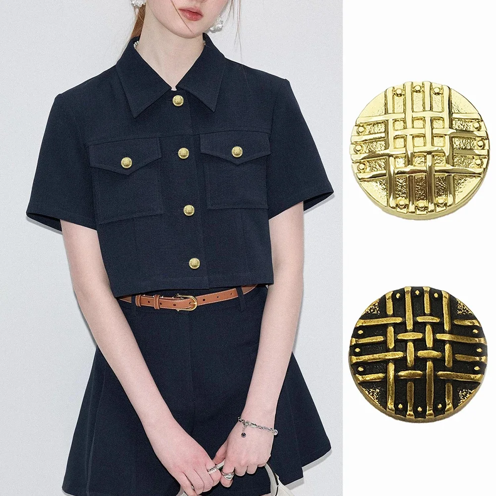 10pcs Vintage Woven Grid Metal Buttons, 18/ 23mm, Gold/Bronze, Classic Round Decorative Buttons for Coats/Dresses/DIY Crafts
10pcs Vintage Woven Grid Metal Buttons, 18/ 23mm, Gold/Bronze, Classic Round Decorative Buttons for Coats/Dresses/DIY Crafts