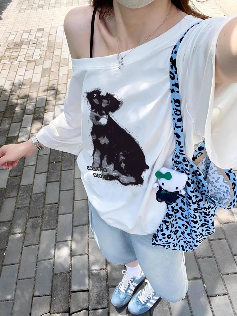 Gagarich 2025 American Style Spicy Girl Slanted Shoulder Short Sleeved T-shirt Women Summer Printed Small Dog Loose Casual Top
Gagarich 2025 American Style Spicy Girl Slanted Shoulder Short Sleeved T-shirt Women Summer Printed Small Dog Loose Casual Top