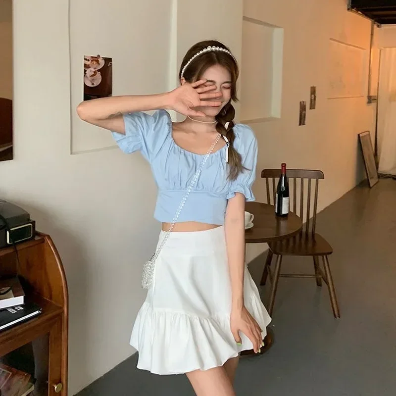 Women French Square Neck Bow Bandage Shirts Female Fashion Blue Puff Sleeve Blouse 2026 Summer New Back Cropped Tops
Women French Square Neck Bow Bandage Shirts Female Fashion Blue Puff Sleeve Blouse 2026 Summer New Back Cropped Tops
