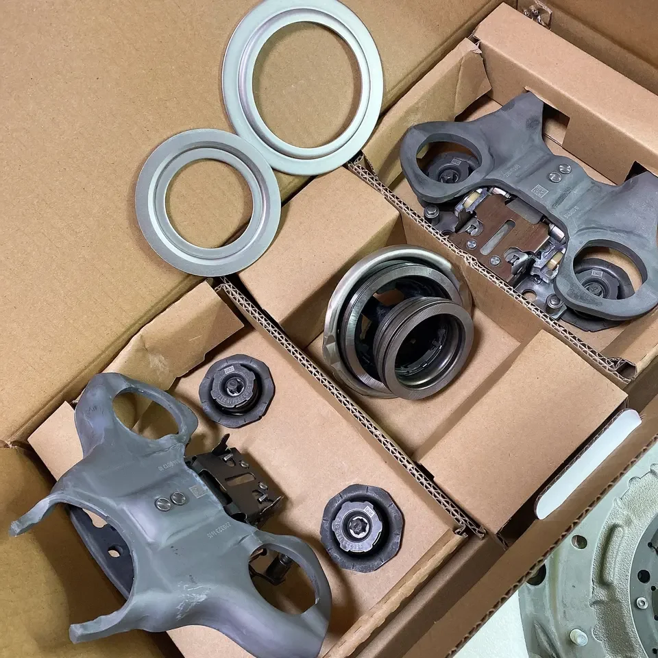 New Original 602000800 Transmission Clutch Kit for Ford Auto Clutch Assembly Repair Kit 6DCT250 DPS6
New Original 602000800 Transmission Clutch Kit for Ford Auto Clutch Assembly Repair Kit 6DCT250 DPS6