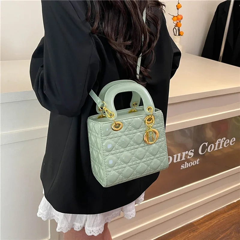 Premium Grand Line Women Crossbody Bag Luxury Vintage Leather Handbag High End Shoulder
Premium Grand Line Women Crossbody Bag Luxury Vintage Leather Handbag High End Shoulder