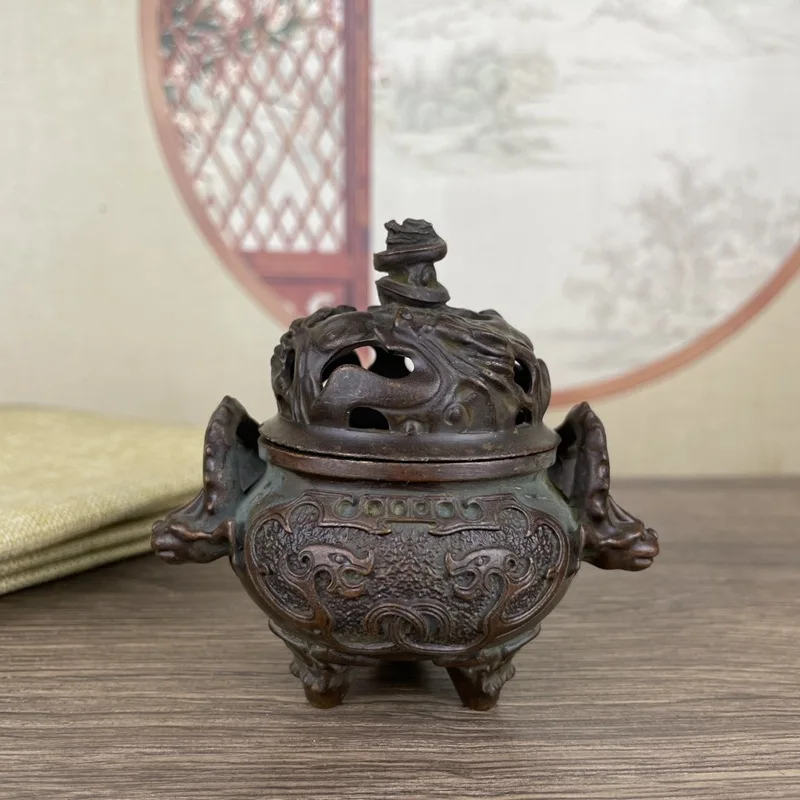 Antique Style Double-Eared Dragon Pattern Incense Burner Ornament for Home Use, Home Living Room Decoration Craft, Entrance Deco
Antique Style Double-Eared Dragon Pattern Incense Burner Ornament for Home Use, Home Living Room Decoration Craft, Entrance Deco