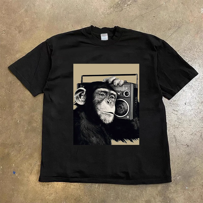 New American music gorilla print men's and women's T-shirt pullover, oversized T-shirt, casual short sleeved couple T-shirt
New American music gorilla print men's and women's T-shirt pullover, oversized T-shirt, casual short sleeved couple T-shirt