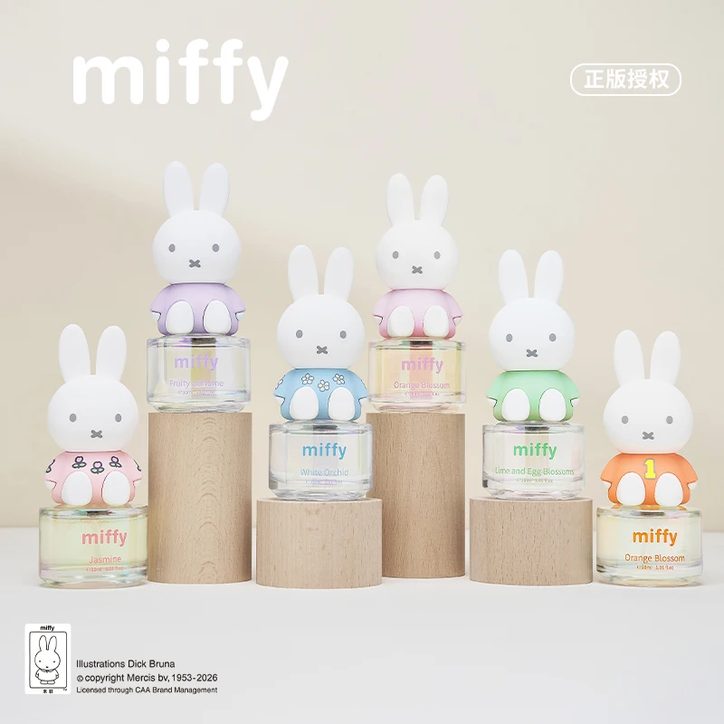 Anime Miffy Action Figure Perfume Collection Blind Boxes Cute Rabbit Model Toys Collection Ornaments Girls Boys Mystery Gifts
Anime Miffy Action Figure Perfume Collection Blind Boxes Cute Rabbit Model Toys Collection Ornaments Girls Boys Mystery Gifts