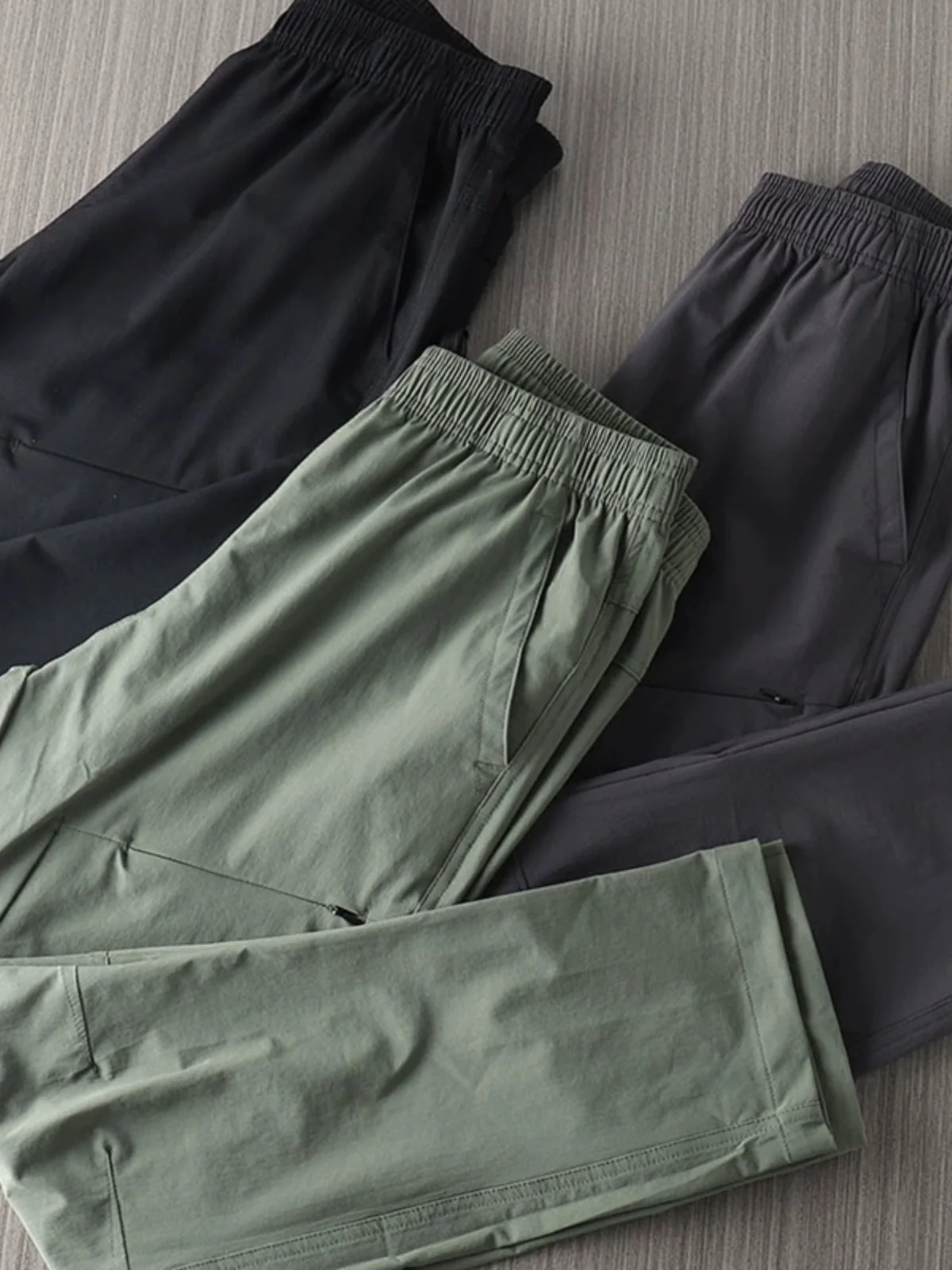 Tech Fabric Workwear Casual Pants Quick Dry Breathable Elastic Sports Long Trousers American Casual Style Youthful Energy
Tech Fabric Workwear Casual Pants Quick Dry Breathable Elastic Sports Long Trousers American Casual Style Youthful Energy