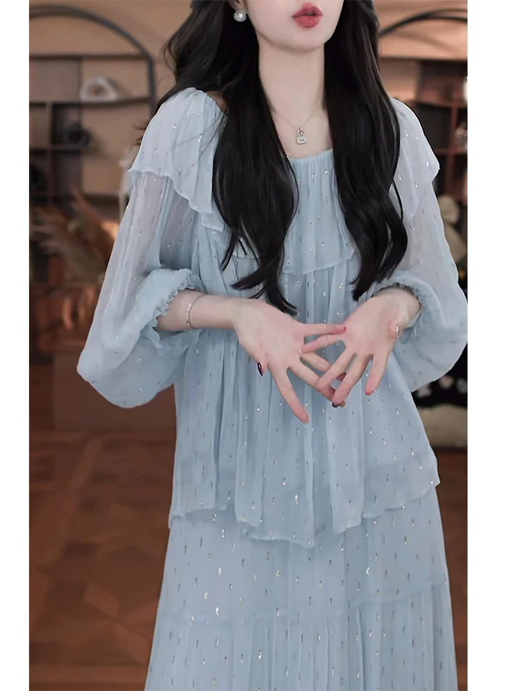 Summer New Style Women's Loose Feelings Long Sleeve Shirt And A-Line Skirt Sequin Trim Set Comfortable Casual Fashion
Summer New Style Women's Loose Feelings Long Sleeve Shirt And A-Line Skirt Sequin Trim Set Comfortable Casual Fashion