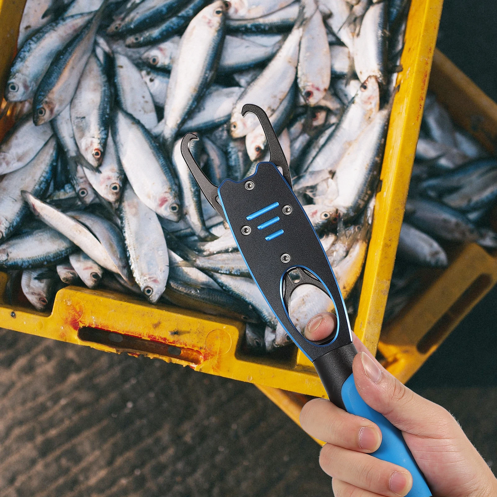 Fish Control Device Catching Fishing Accessory Clamp Aluminum Alloy Easy-to-use Gripper Tool Plier Anti-skid
Fish Control Device Catching Fishing Accessory Clamp Aluminum Alloy Easy-to-use Gripper Tool Plier Anti-skid