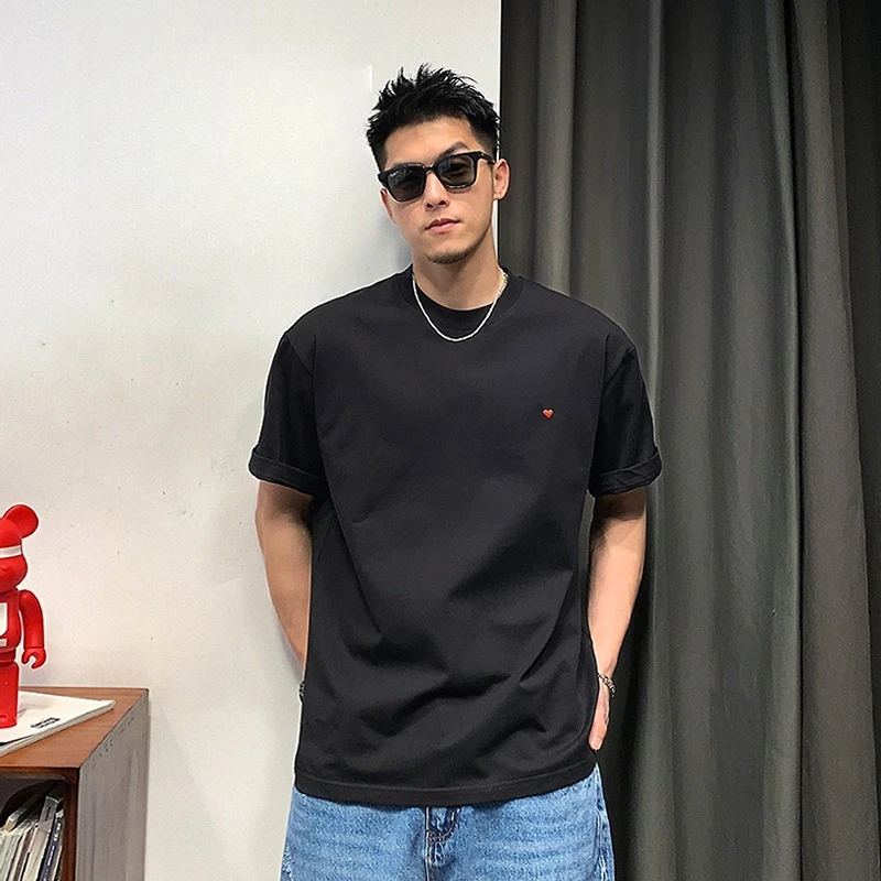 Motorcycle Chest Heart Print Pure Color T-Shirt for Men and Women Summer Simple Versatile Casual Half-Sleeve
Motorcycle Chest Heart Print Pure Color T-Shirt for Men and Women Summer Simple Versatile Casual Half-Sleeve