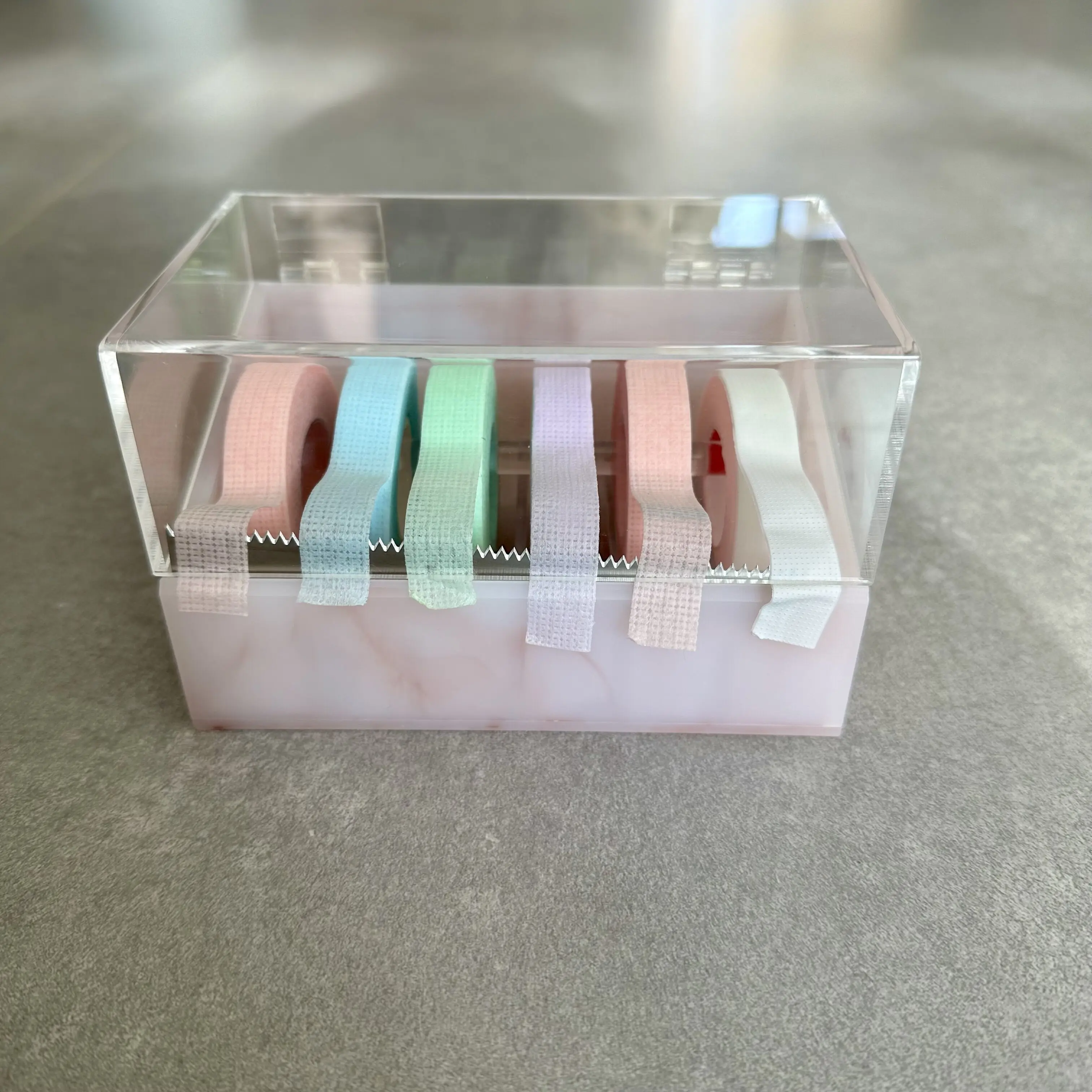 Hot sale eyelash tape cutting machine different colors tape dispenser cutter
Hot sale eyelash tape cutting machine different colors tape dispenser cutter