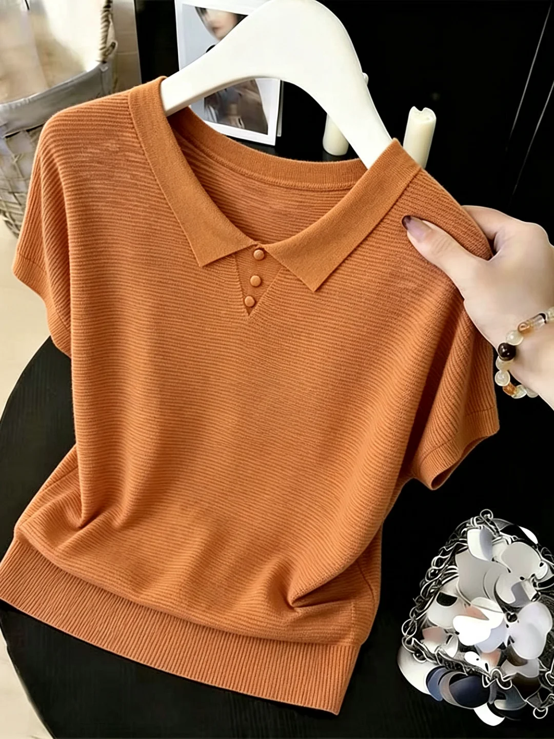 South Oil High-End Women's Korean Style Short Sleeve Knitted Shirt Summer Thin Slimming Top Sweet Style Regular Fit Ice Silk
South Oil High-End Women's Korean Style Short Sleeve Knitted Shirt Summer Thin Slimming Top Sweet Style Regular Fit Ice Silk
