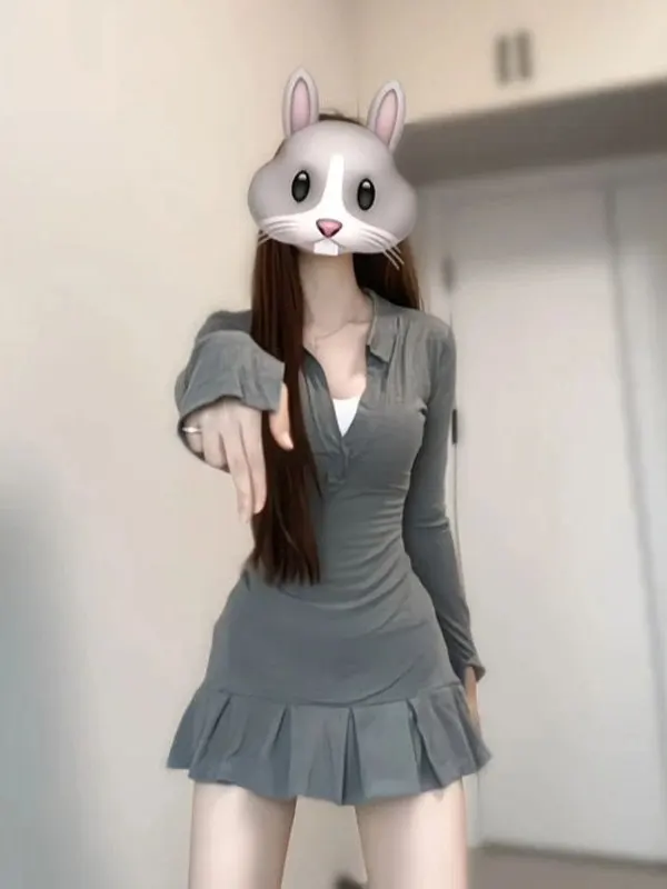 Retro Unique Stylish Short Knitted Dress Slim Fit Waist Cinched Fashionable Personality Dress for Spring Season
Retro Unique Stylish Short Knitted Dress Slim Fit Waist Cinched Fashionable Personality Dress for Spring Season