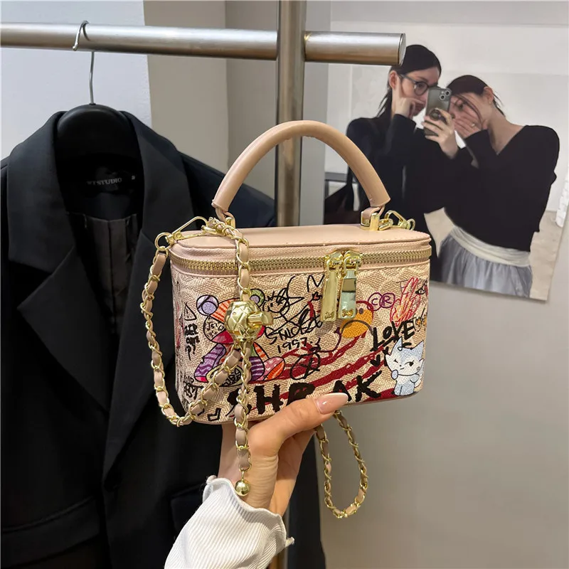 Chic Printed Boxy Bag 2025 New for Women Color Block Bucket Bag Convertible for Shoulder, Top Handle, Crossbody & More
Chic Printed Boxy Bag 2025 New for Women Color Block Bucket Bag Convertible for Shoulder, Top Handle, Crossbody & More