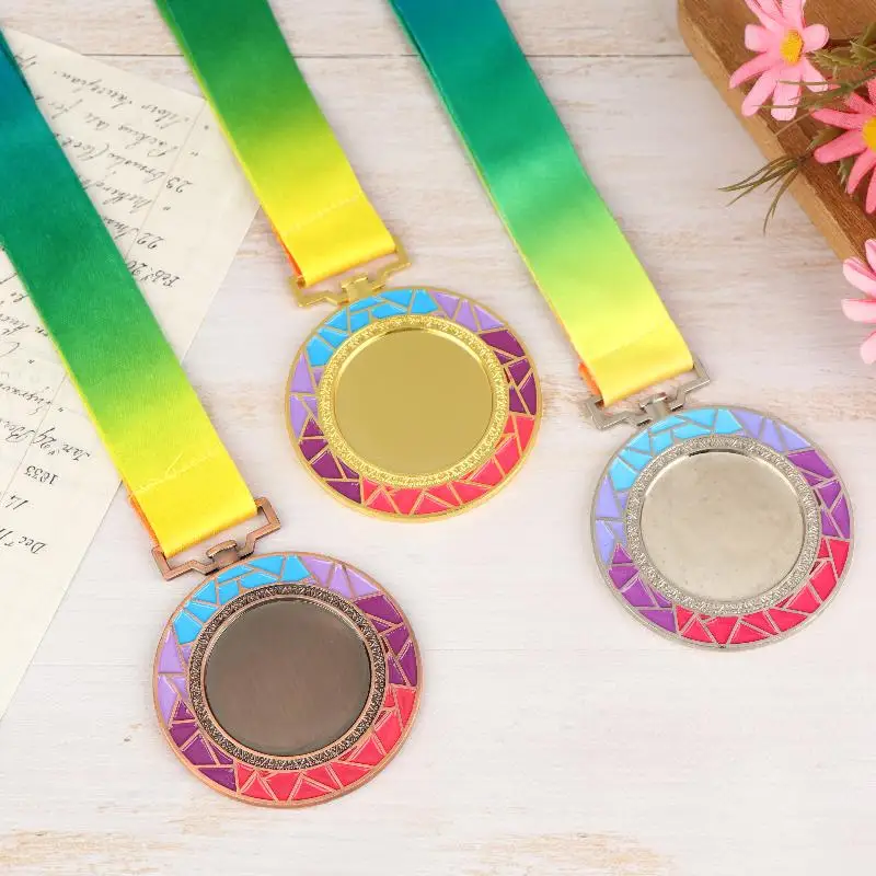 1Pcs Gold/Silver/Bronze Medal Award Medals with Neck Ribbon Sports Rewards Metal Winner Medals for Talent Show Party Race
1Pcs Gold/Silver/Bronze Medal Award Medals with Neck Ribbon Sports Rewards Metal Winner Medals for Talent Show Party Race