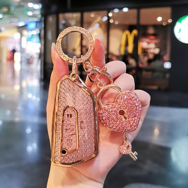 Suitable for Volkswagen keycase viloran Passat CC Magotan Variant keycover keyshell keychain 23 models female car shell buckle
Suitable for Volkswagen keycase viloran Passat CC Magotan Variant keycover keyshell keychain 23 models female car shell buckle