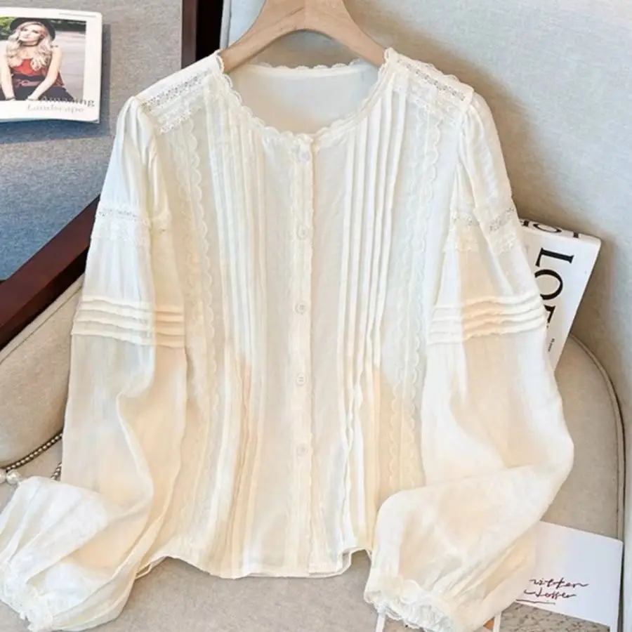 Spring Solid Color Long Sleeved Lace Long Sleeved Shirt For Women, Fashionable Round Neck Single Breasted Shirt Top
Spring Solid Color Long Sleeved Lace Long Sleeved Shirt For Women, Fashionable Round Neck Single Breasted Shirt Top