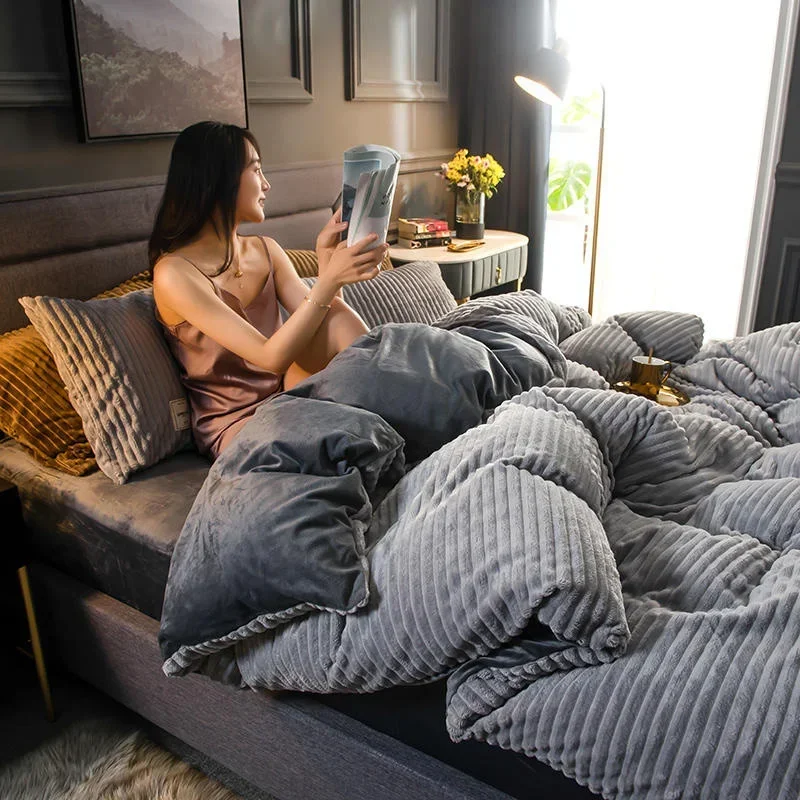 Однотонное утолщенное фланелевое одеяло, зимнее теплое бархатное одеяло, двухстороннее одеяло, искусственное одеяло, домашний текстиль, 3 размера
Однотонное утолщенное фланелевое одеяло, зимнее теплое бархатное одеяло, двухстороннее одеяло, искусственное одеяло, домашний текстиль, 3 размера